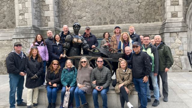 Dublín: Entrada prioritaria al Libro de Kells y visita al Castillo de Dublín