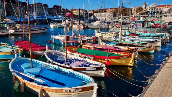 Cannes: Rundgang jenseits des roten Teppichs mit Essen & Wein