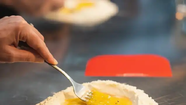 Rome: Fresh Pasta-Making Class with Italian Chef and Wine