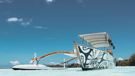 Full Day Lagoon Group Tour in Bora Bora with Lunch