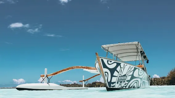 Full Day Lagoon Group Tour in Bora Bora with Lunch