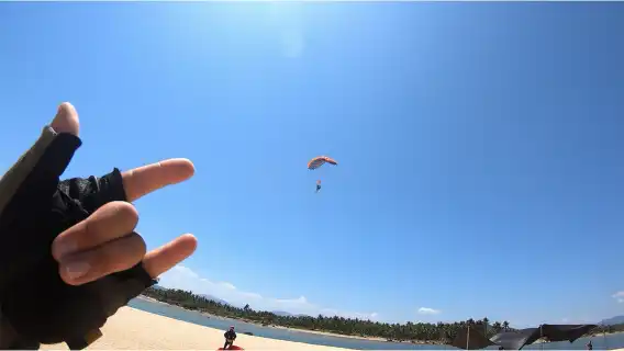 海南三亞樂東鶯歌海跳傘三亞海上海景跳傘中國國內4000公尺雙人高空跳傘【4000公尺跳傘+大片級攝影+影片剪輯】