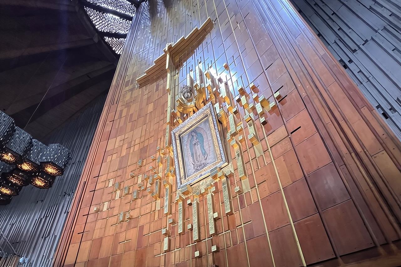 Full Visit of the Virgin of Guadalupe's village in private tour