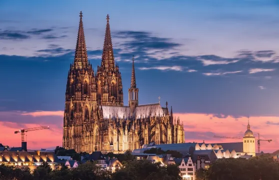 霍亨索倫橋+貝多芬故居+科隆大教堂+科隆長廊包車一日