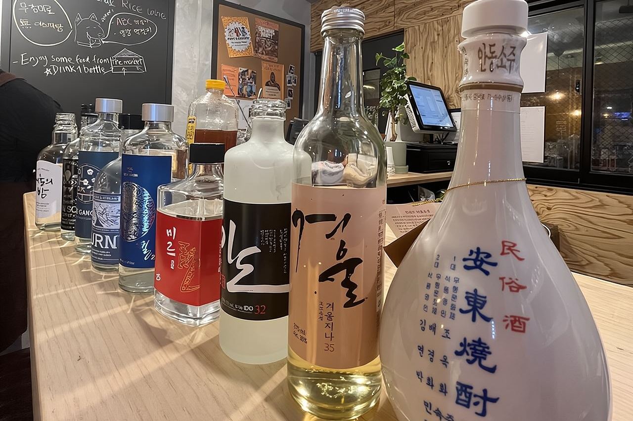 Lezione di Soju tradizionale e degustazione di Makgeolli a Seul