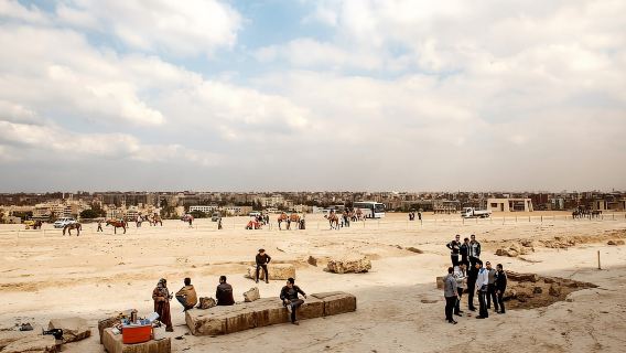 Pyramids of Giza and Great Sphinx: Private Half-Day Tour