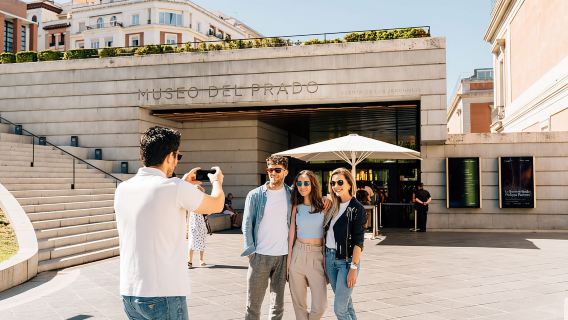 จากบาร์เซโลนา: ทริปเที่ยวมาดริดพร้อมเยี่ยมชมพิพิธภัณฑ์ปราโด