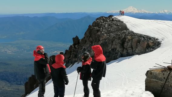 Ascent to Villarrica volcano 2,847masl, from Pucón