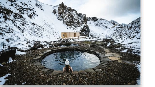 冬日冰島維克之旅：冰瀑藍冰映極光，黑沙秘境一日私享行程