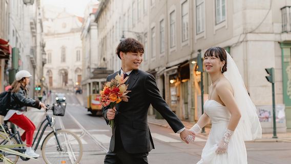 Lisbon Cinematic Photoshoot with Top-Rated Photographer