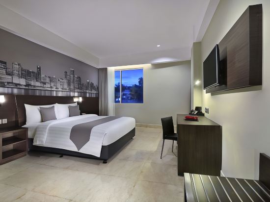 Hotel Neo+ Balikpapan - Tap to explore photos