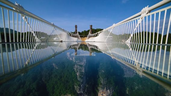 Tour de un día a la montaña Tianmen+el Puente de Cristal