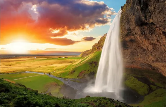 冰島南岸一日遊【中/英文團+雷克雅未克來回+卡特拉冰洞可選】