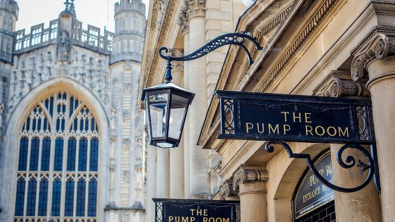 Stonehenge and Bath Day Trip from London with Optional Roman Baths Visit