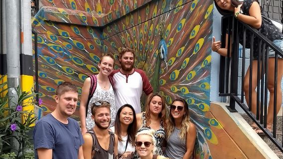 ทัวร์ครึ่งวันกลุ่มเล็ก ปาโบล เอสโคบาร์ และโคมูนา 13