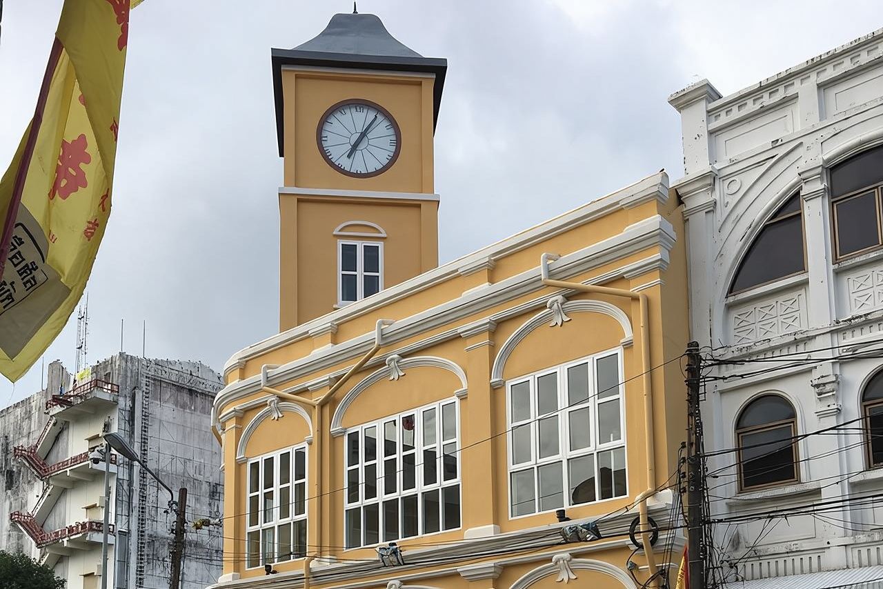 Tour gastronomico notturno a piedi a Phuket