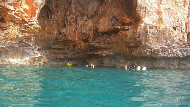 Chania: Boat Trip with Guided Snorkeling Tour & SUP