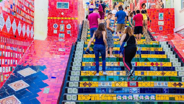 Santa Teresa, Lapa und Cinelândia mit Straßenbahnfahrt und Selarón-Treppen