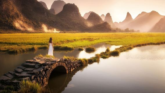 Lawatan sehari ke Tanah Lembap Huixian Yangshuo Guilin + pelayaran bot melihat pemandangan kaca sawah dan Jambatan Zhuangyuan [Pakej persendirian]