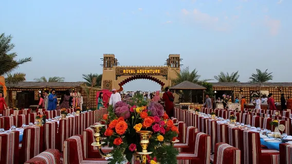 Safari Premium nelle Dune Rosse+Cena BBQ+Campo Deluxe+Sand Boarding (Quad Bike facoltativo)