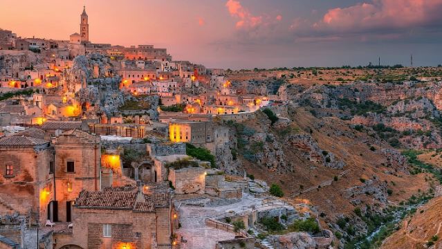 Discover Matera, the ancient city - English tour