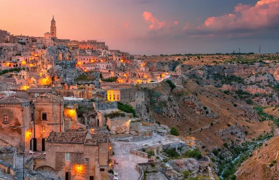 探索馬泰拉古城 - 英語導覽