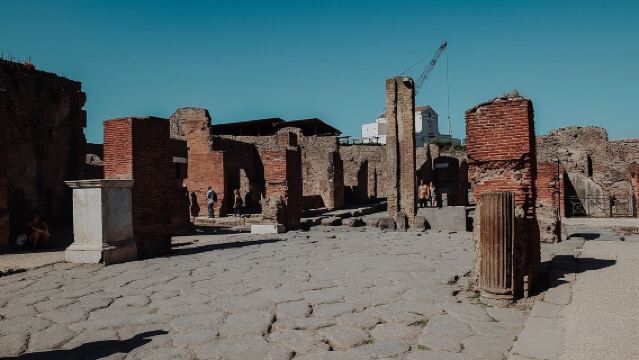 Entdecke Pompeii mit einem Archäologen