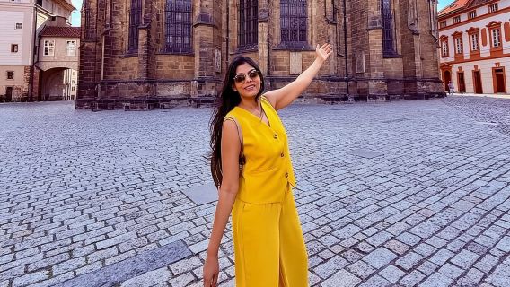 Vienna to Prague: Full-Day Private Tour with Guide and Transfers