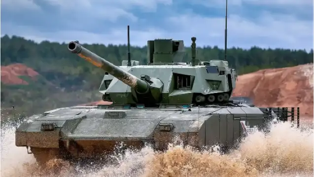 Экстремальный военный опыт с танками в Москве, Россия | стрельба боевыми патронами + свободный доступ к АК + вождение танка по бездорожью