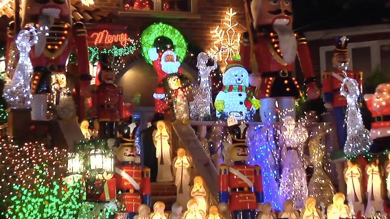Desde Manhattan: Recorrido en autobús navideño por Dyker Heights