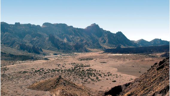 Private excursions for cruise-ship passengers