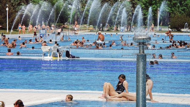 Palatinus Thermal Bath and Waterpark