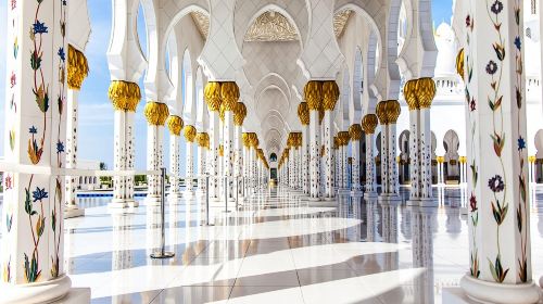 Abu Dhabi with Mosque and BAPS temple visit - Full-Day Tour Day Tours 4