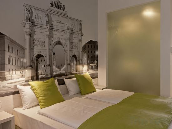 Super 8 by Wyndham Munich City North Room Type - Standard Twin Room