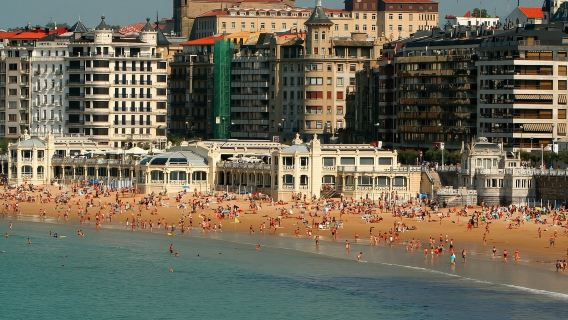 San Juan de Gaztelugatxe, Bermeo, Mundaka & Gernika: Day Tour from Bilbao