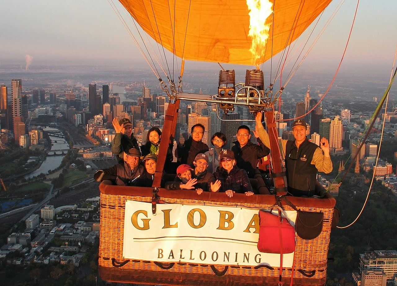 Melbourne City 1hr Hot Air Balloon Ride with Sunrise Viewing, Includes Certificate + Flight Photos (Optional Champagne Breakfast)