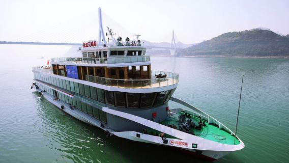 Passing through Gezhou Dam Ship Lock + Xiling Gorge Half-day Tour