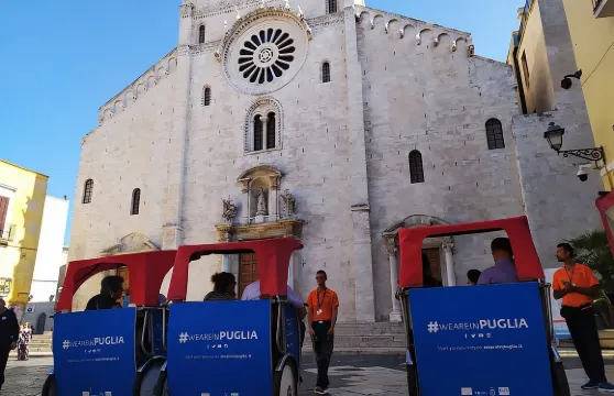 巴里街頭美食之旅（人力車）