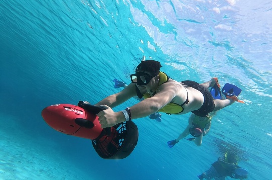 海上電動滑板車動力浮潛與龍舌蘭酒品嚐