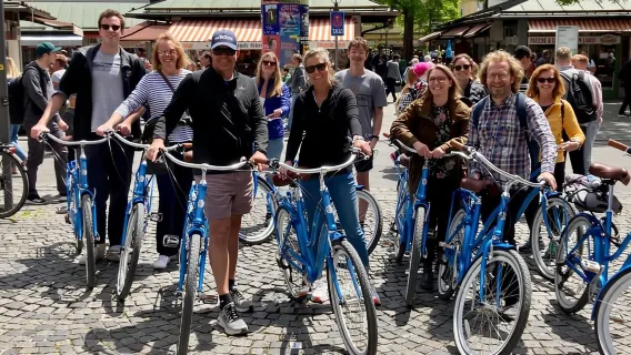 Copenhagen: 3-Hour City Highlights Bike Tour with Guide