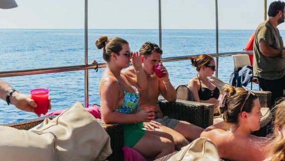 Rodi: crociera all-inclusive Anthony Quinn, Ladiko e Grotte