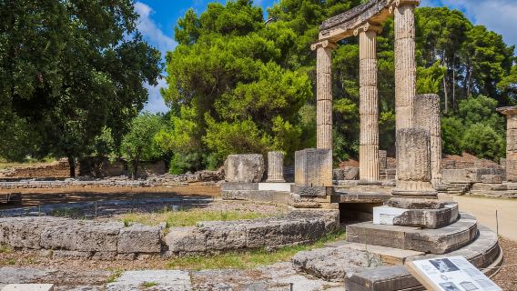 tour privato di un giorno intero all'antica Olimpia da Atene