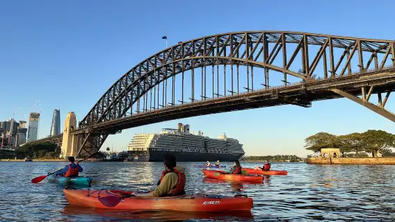 ซิดนีย์: ทัวร์พายเรือพร้อมไกด์ที่โอเปร่าเฮาส์และท่าเรือ