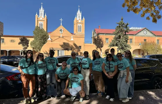 中午12點 - 公眾正午歷史、傳說和民間故事之旅 - 舊城區導覽漫步