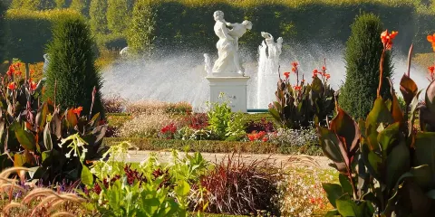 德國+漢諾威集市教堂+海恩豪森王室花園+漢諾威老城區一日遊