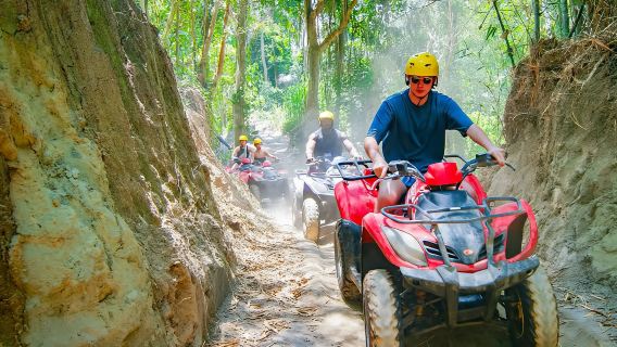 ATV por el río Beji en Ubud, Bali
