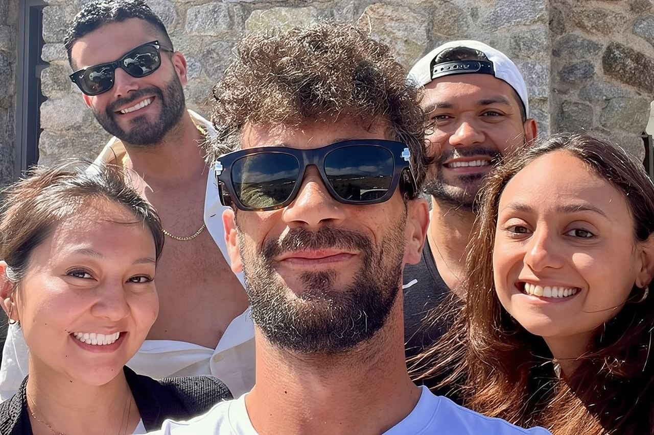 Esplora Mykonos con una guida locale e un tour privato in Jeep Renegade