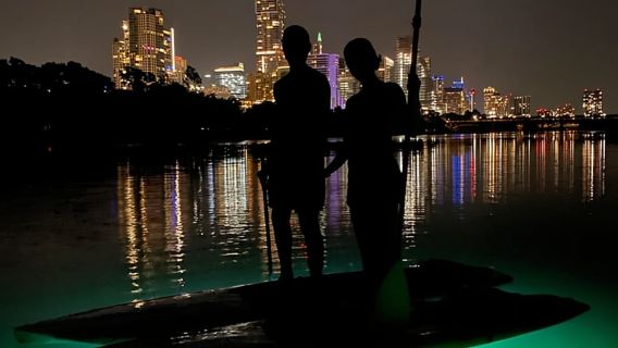 Austin: Recorrido nocturno en paddleboard por el lago Lady Bird