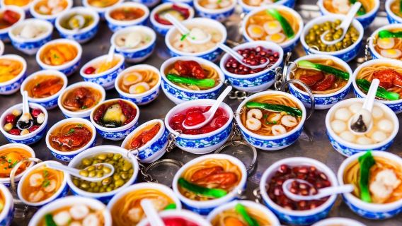 Hoi An: Sunset Food Tasting Tour