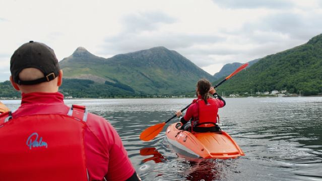Glencoe: noleggio kayak di 2 ore, esplora il lago e le isole
